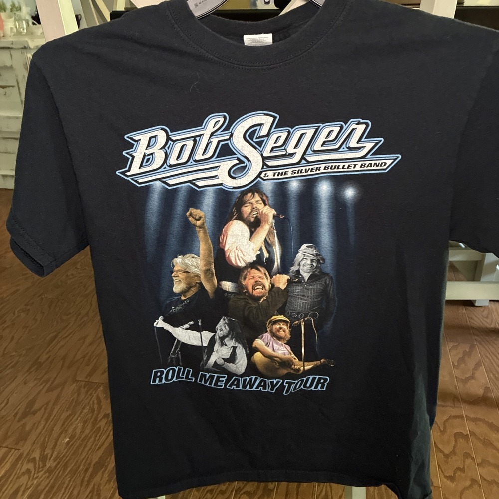 2018-2019 Bob Seger & The Silver Bullet Band Roll Me Away Shirt (Medium Womens)